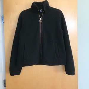 Warm Sherpa jacket with Rose gold zipper